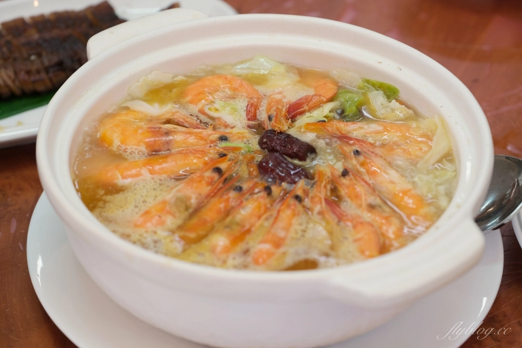 新竹清泉|新竹一日遊,清泉部落,張學良故居.將軍湯.三毛夢屋.清泉吊橋.清泉藝術之森.清泉步道.清泉天主教堂.老王客棧 @飛天璇的口袋 新竹清泉|新竹一日遊,清泉部落,張學良故居.將軍湯.三毛夢屋.清泉吊橋.清泉藝術之森.清泉步道.清泉天主教堂.老王客棧 @飛天璇的口袋