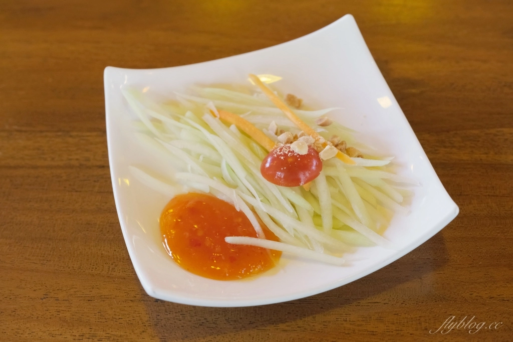 南投魚池｜烏布雨林峇里島主題餐廳，享受偽出國置身峇里島烏布，九族日月潭必吃美食 @飛天璇的口袋