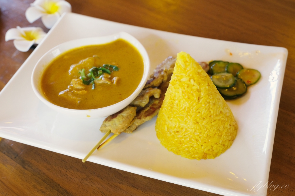 南投魚池｜烏布雨林峇里島主題餐廳，享受偽出國置身峇里島烏布，九族日月潭必吃美食 @飛天璇的口袋