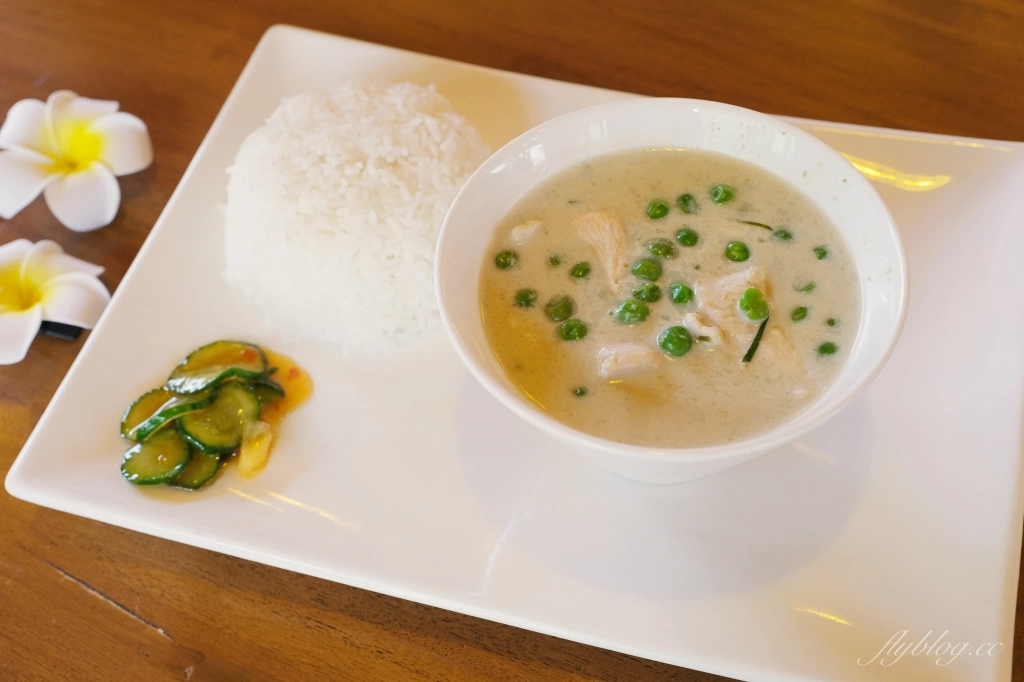 南投魚池｜烏布雨林峇里島主題餐廳，享受偽出國置身峇里島烏布，九族日月潭必吃美食 @飛天璇的口袋