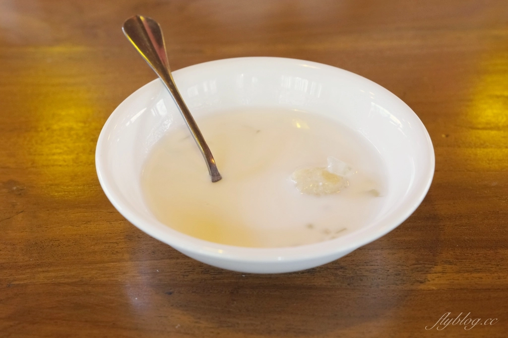 南投魚池｜烏布雨林峇里島主題餐廳，享受偽出國置身峇里島烏布，九族日月潭必吃美食 @飛天璇的口袋