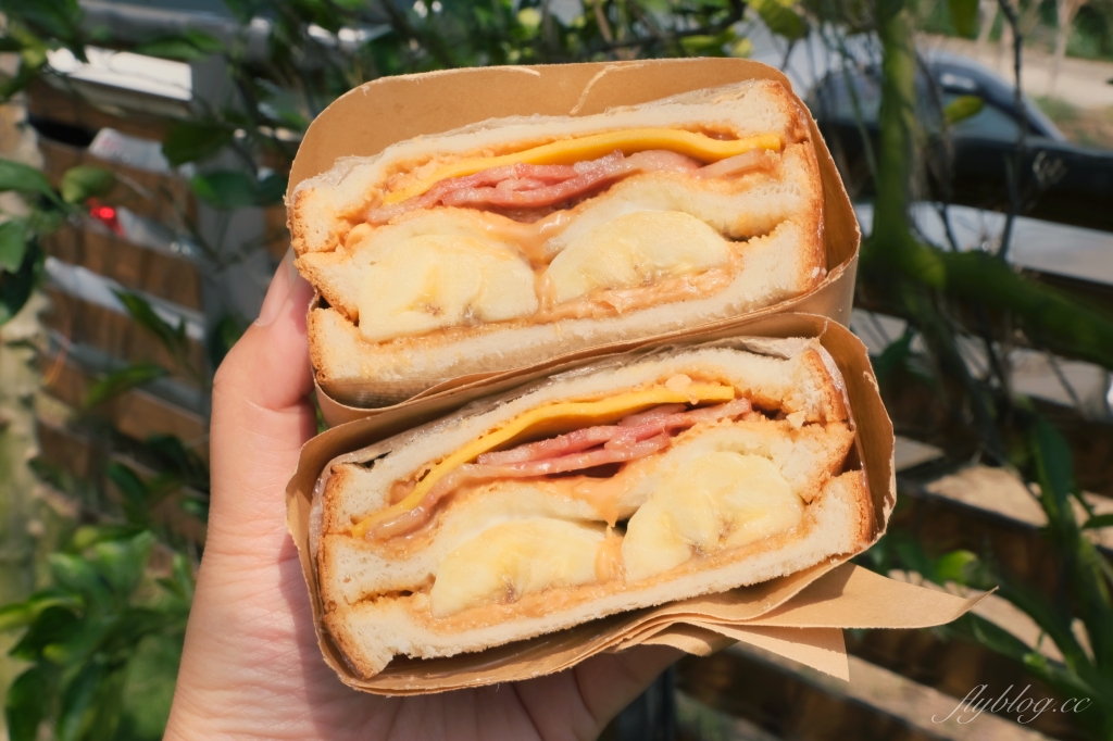 【台中東勢】日日木木，在橘子樹林裡露營野餐，還有可愛帳蓬和大片草地 @飛天璇的口袋