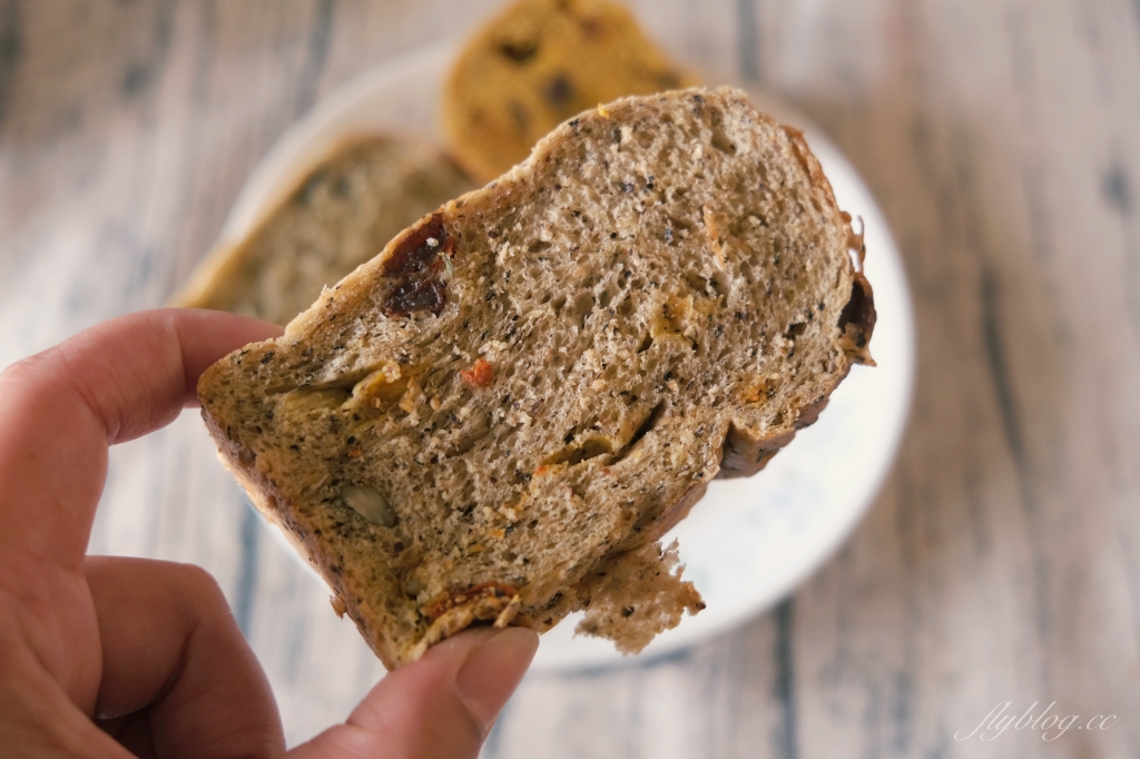 台東東河｜馬利諾廚房，外國夫妻開的麵包店，台東都蘭村人氣美食 @飛天璇的口袋