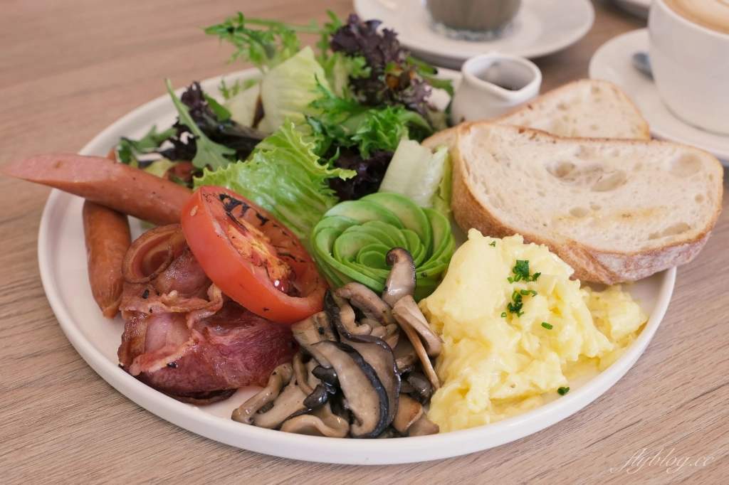 台中北屯|楓葉咖啡 The Maple Cafe.大坑地區人氣早午餐店,提供美味澳式早午餐 @飛天璇的口袋 台中北屯|楓葉咖啡 The Maple Cafe.大坑地區人氣早午餐店,提供美味澳式早午餐 @飛天璇的口袋