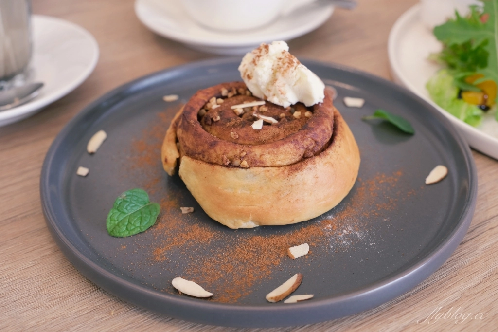 台中北屯｜楓葉咖啡 The Maple Cafe．大坑地區人氣早午餐店，提供美味澳式早午餐 @飛天璇的口袋