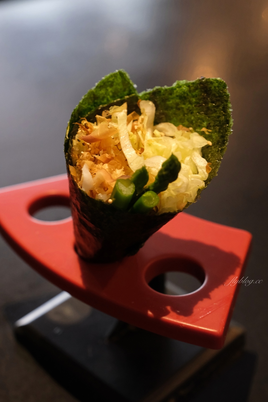 元手壽司｜食材新鮮創意有質感，炙燒鴨肝牛肉超銷魂，朝馬美食餐廳推薦 @飛天璇的口袋