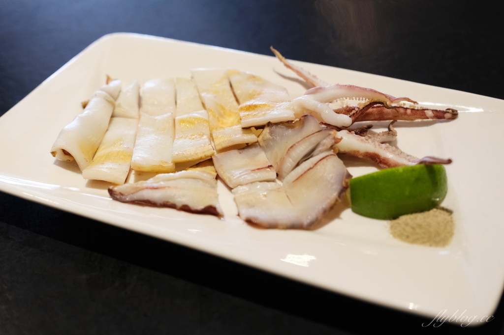 元手壽司｜食材新鮮創意有質感，炙燒鴨肝牛肉超銷魂，朝馬美食餐廳推薦 @飛天璇的口袋