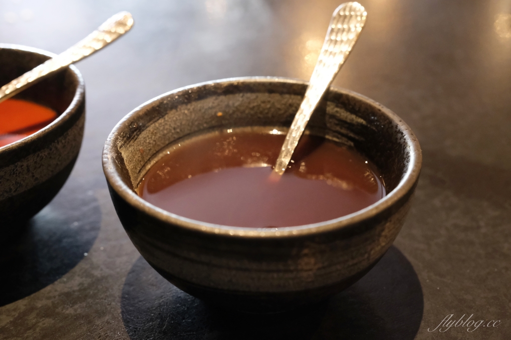 元手壽司｜食材新鮮創意有質感，炙燒鴨肝牛肉超銷魂，朝馬美食餐廳推薦 @飛天璇的口袋