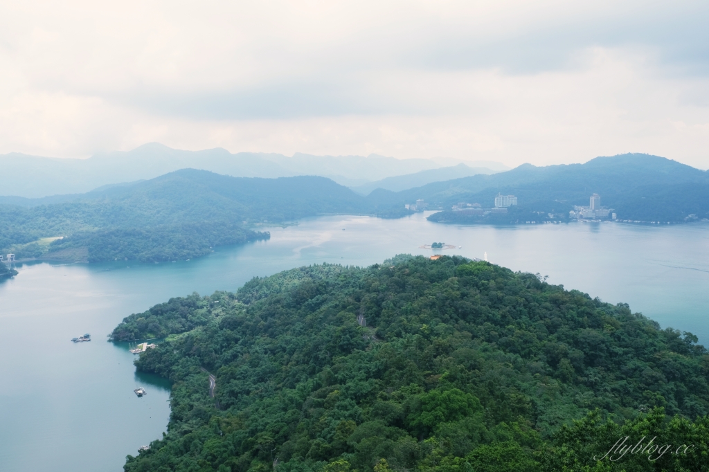 南投魚池|慈恩塔步道,短短570公尺步道,綠意盎然林蔭遮敝,360度無死角眺望日月潭 @飛天璇的口袋 南投魚池|慈恩塔步道,短短570公尺步道,綠意盎然林蔭遮敝,360度無死角眺望日月潭 @飛天璇的口袋