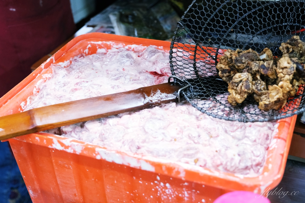 嘉義東區|袁家筒仔米糕.嘉義東市場人氣小吃攤,傳承一甲子的銅板美食 @飛天璇的口袋 嘉義東區|袁家筒仔米糕.嘉義東市場人氣小吃攤,傳承一甲子的銅板美食 @飛天璇的口袋