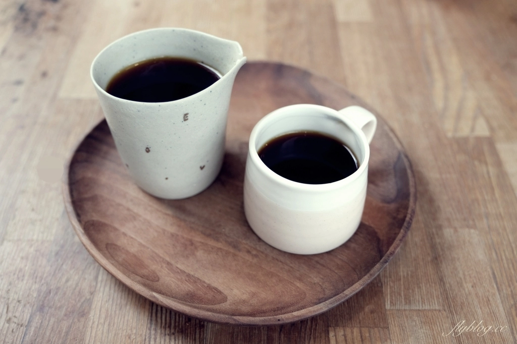 【台中北區】 Hausinc Cafe:台灣25間最棒的咖啡館之一,工業風設計提供早午餐和甜點 @飛天璇的口袋 【台中北區】 Hausinc Cafe:台灣25間最棒的咖啡館之一,工業風設計提供早午餐和甜點 @飛天璇的口袋