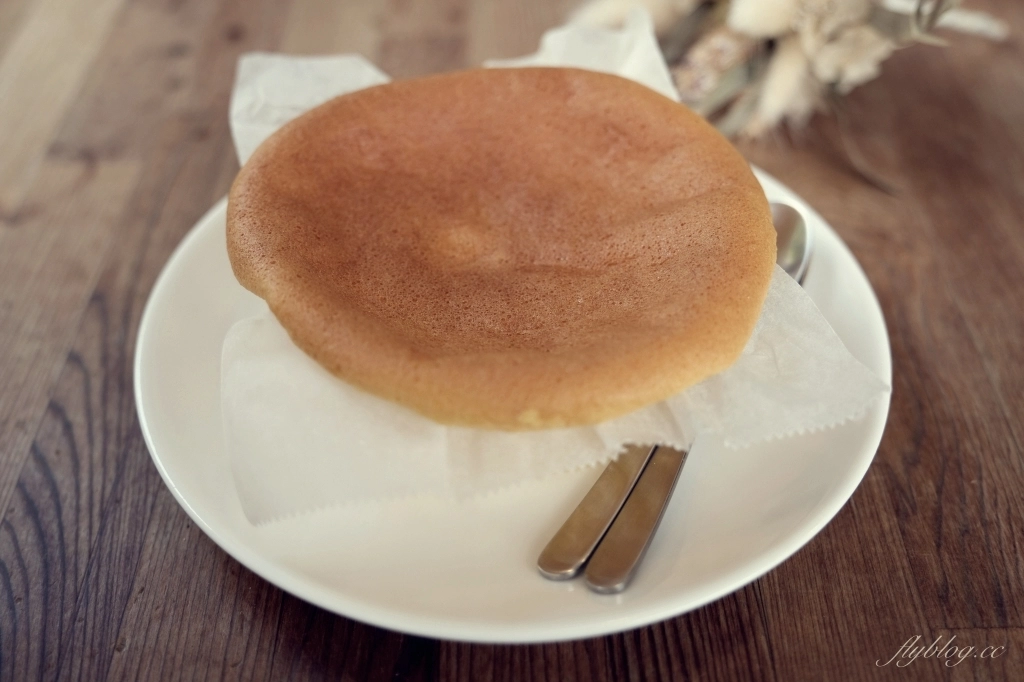 【台中北區】 Hausinc Cafe：台灣25間最棒的咖啡館之一，工業風設計提供早午餐和甜點 @飛天璇的口袋