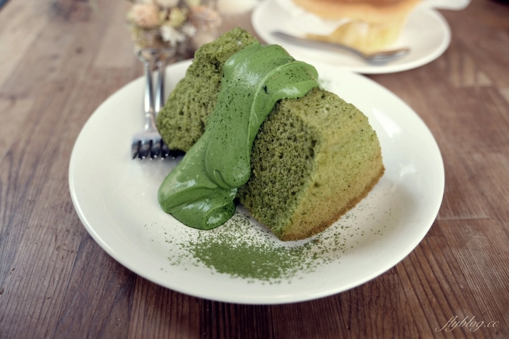 【台中北區】 Hausinc Cafe:台灣25間最棒的咖啡館之一,工業風設計提供早午餐和甜點 @飛天璇的口袋 【台中北區】 Hausinc Cafe:台灣25間最棒的咖啡館之一,工業風設計提供早午餐和甜點 @飛天璇的口袋