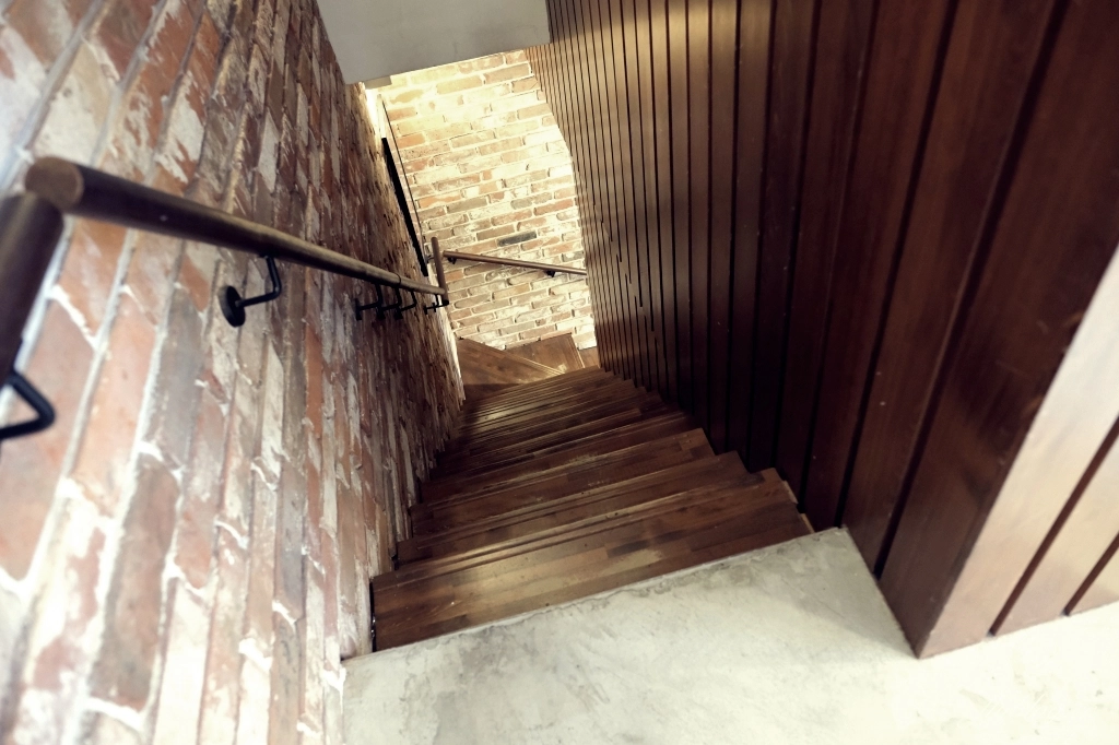 【台中北區】 Hausinc Cafe:台灣25間最棒的咖啡館之一,工業風設計提供早午餐和甜點 @飛天璇的口袋 【台中北區】 Hausinc Cafe:台灣25間最棒的咖啡館之一,工業風設計提供早午餐和甜點 @飛天璇的口袋