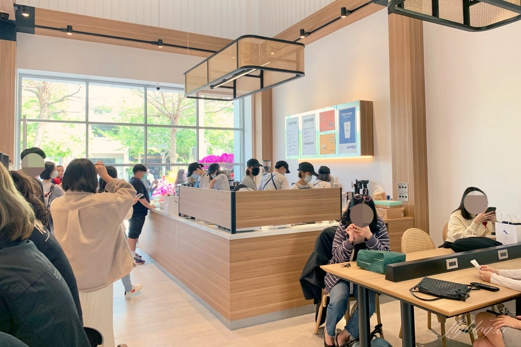 台中南屯｜ABG Coffee，台北超人氣咖啡館進駐台中公益路，港星余文樂品牌背書的咖啡館 @飛天璇的口袋