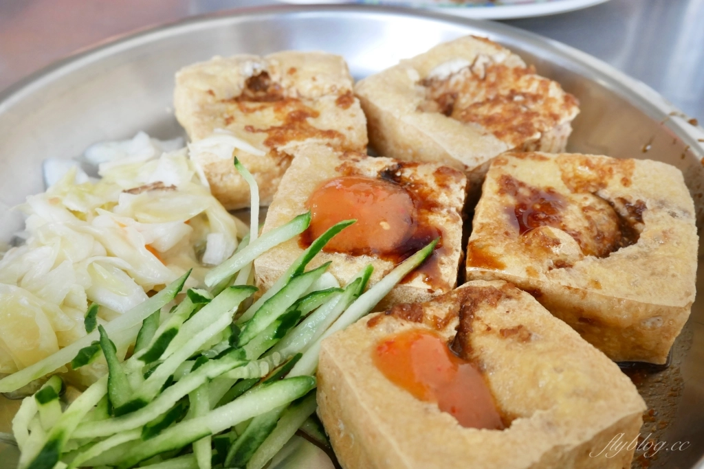 【台中臭豆腐】精選台中好吃臭豆腐10+,最接地氣的銅板美食 @飛天璇的口袋 【台中臭豆腐】精選台中好吃臭豆腐10+,最接地氣的銅板美食 @飛天璇的口袋