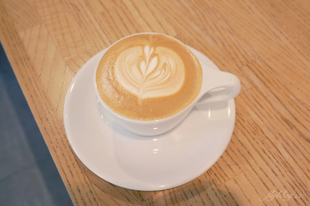 台中西區｜Solidbean 硬豆咖啡．隱身精明商圈巷弄裡的澳式早午餐店 @飛天璇的口袋