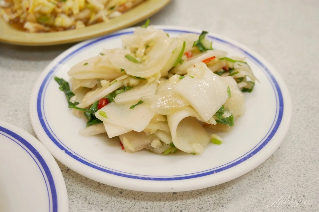 台中大雅|老趙傳統麵食館.清泉崗老字號麵食館,冬天限定酸菜白肉鍋要預訂 @飛天璇的口袋 台中大雅|老趙傳統麵食館.清泉崗老字號麵食館,冬天限定酸菜白肉鍋要預訂 @飛天璇的口袋
