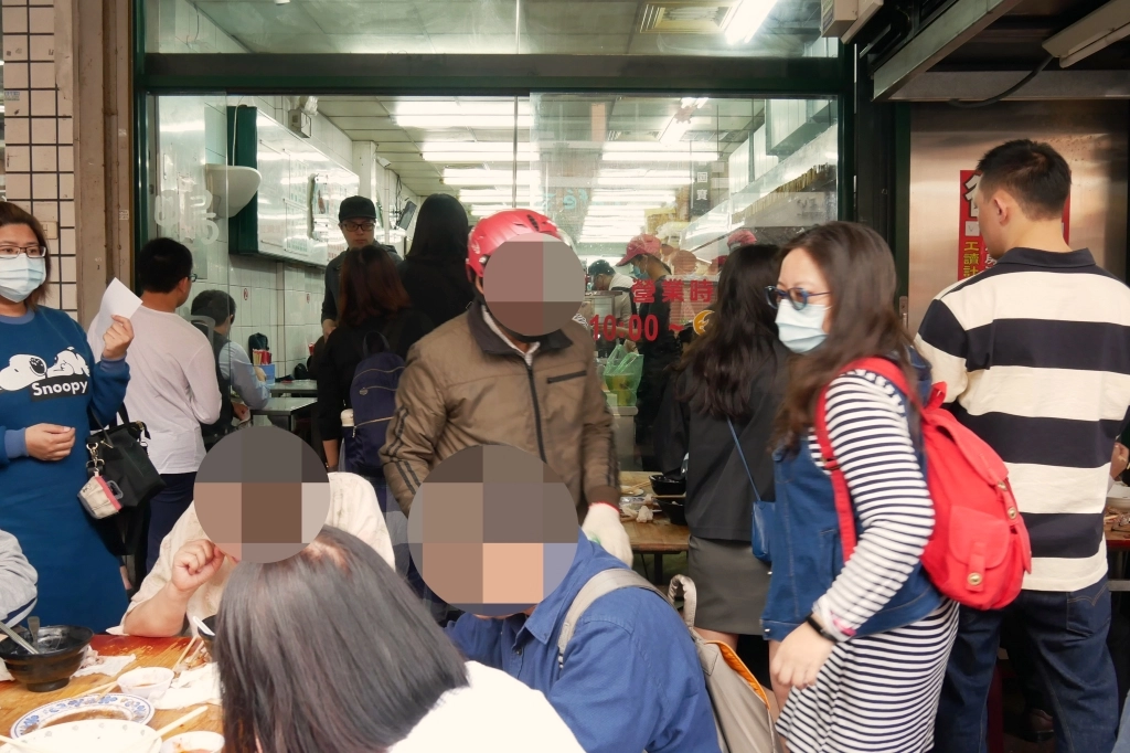 新竹北區｜許二姐鴨肉飯．新竹城隍廟必吃美食鴨肉許，招牌炒血鴨好吃又涮嘴 @飛天璇的口袋