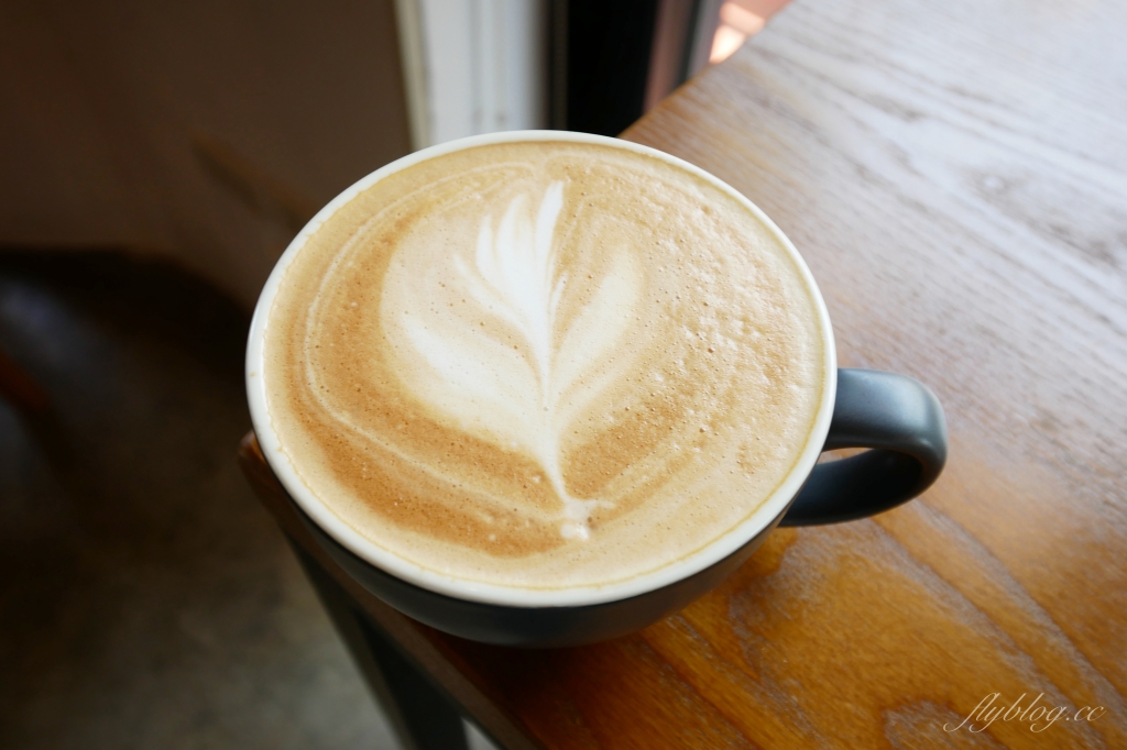 【台中北屯】 日起食書早午餐:透天老宅改建早午餐店,北屯松竹捷運站步行5分鐘 @飛天璇的口袋 【台中北屯】 日起食書早午餐:透天老宅改建早午餐店,北屯松竹捷運站步行5分鐘 @飛天璇的口袋