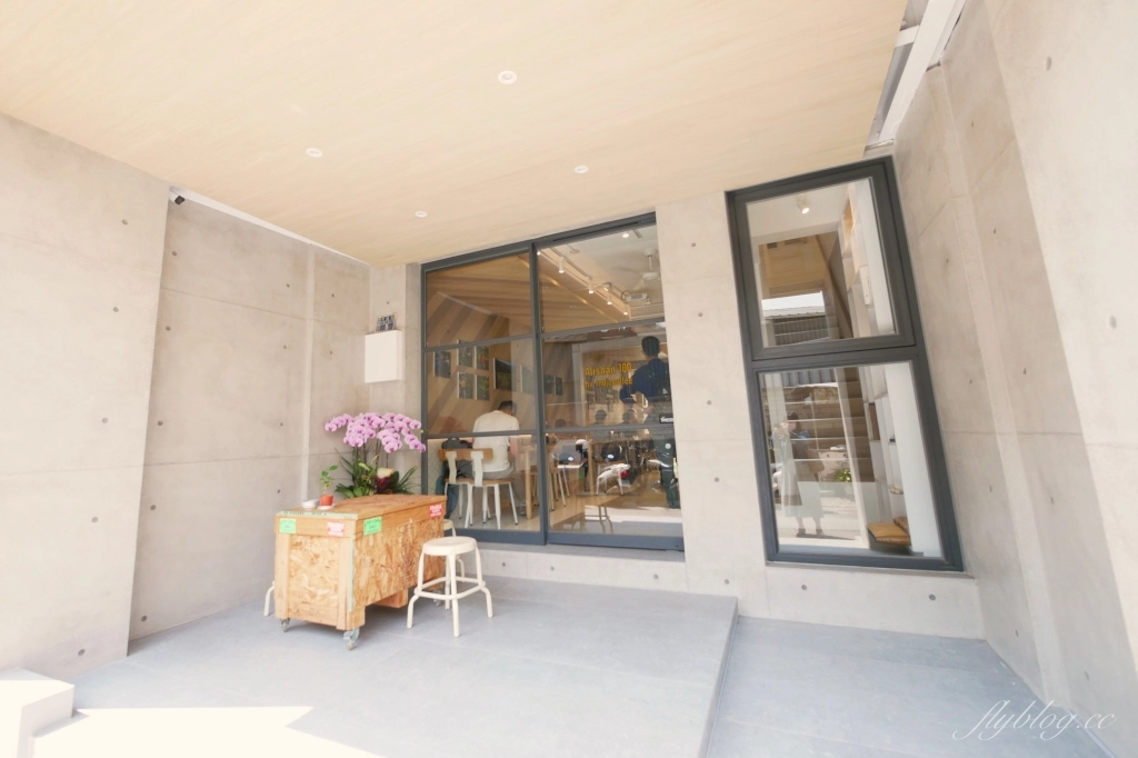 台中南屯｜Project Ember by mojocoffee 台灣咖啡專賣店．黎明新村巷弄咖啡館，Coffee Mojo的最新力作 @飛天璇的口袋