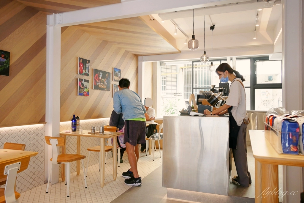 台中南屯｜Project Ember by mojocoffee 台灣咖啡專賣店．黎明新村巷弄咖啡館，Coffee Mojo的最新力作 @飛天璇的口袋
