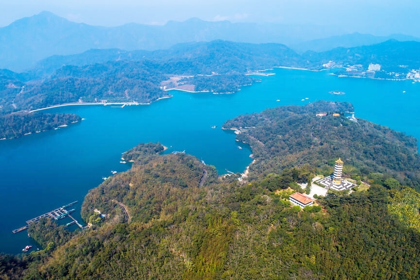 南投魚池|慈恩塔步道,短短570公尺步道,綠意盎然林蔭遮敝,360度無死角眺望日月潭 @飛天璇的口袋 南投魚池|慈恩塔步道,短短570公尺步道,綠意盎然林蔭遮敝,360度無死角眺望日月潭 @飛天璇的口袋