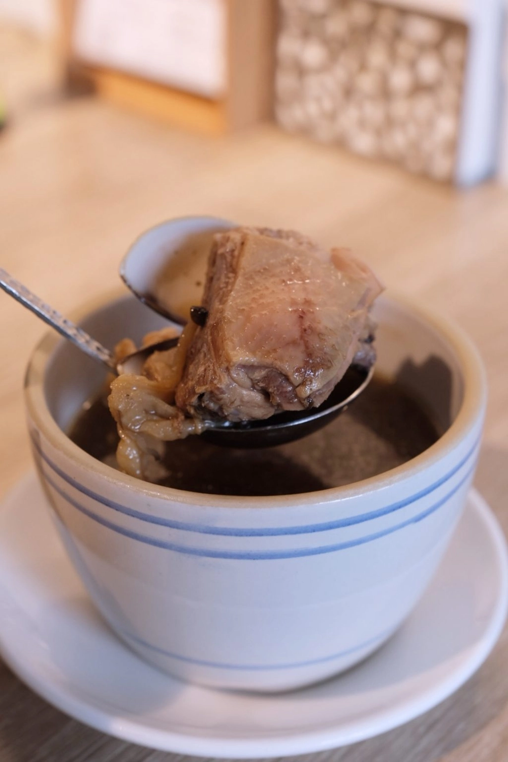 台中西區｜馨苑小料理，台中米其林必比登推薦，一個人也可以輕鬆吃台菜 @飛天璇的口袋