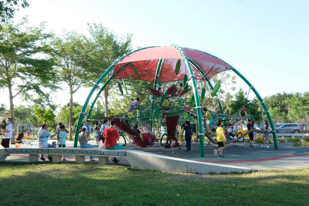 台中南屯｜台中最精華生活圈，超越台中七期｜南屯一日遊｜逛商場公園吃美食，南屯美食景點推薦 @飛天璇的口袋