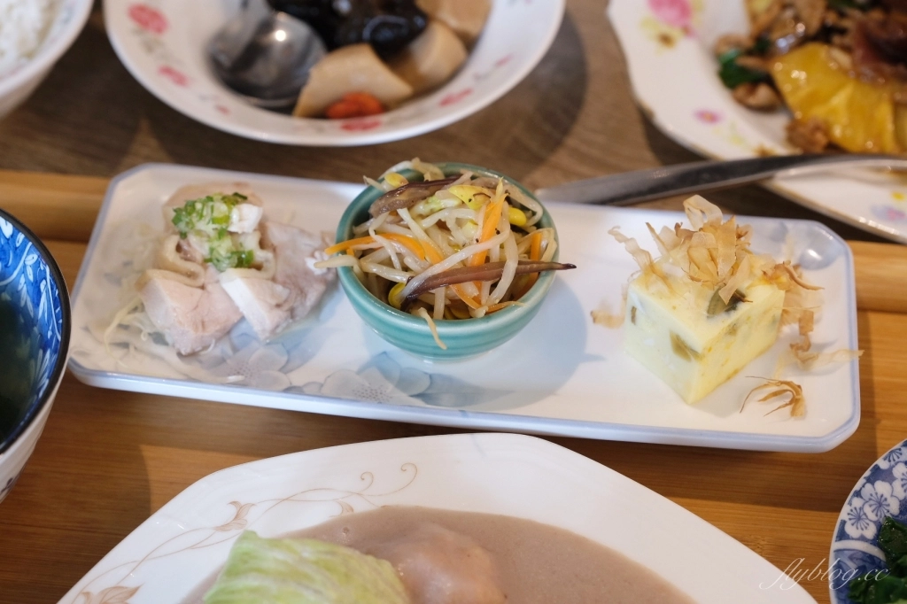 台中西區｜馨苑小料理，台中米其林必比登推薦，一個人也可以輕鬆吃台菜 @飛天璇的口袋