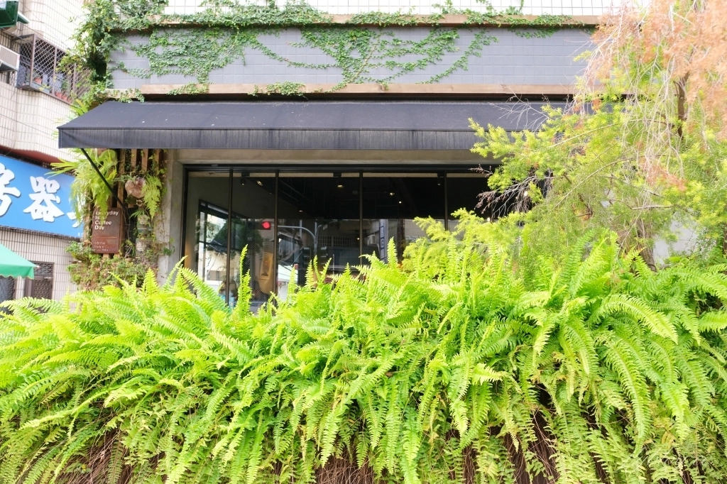 台中北屯｜小葛廚房．台中森林系早午餐咖啡館，享受城市中的小清新 @飛天璇的口袋