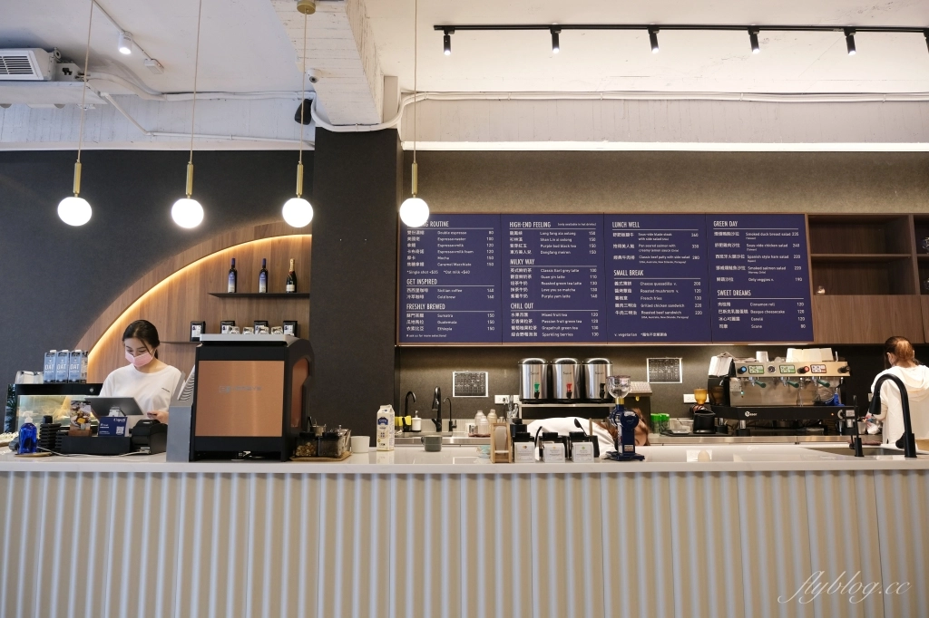 台中南屯｜咖波堤 Cupoti Cafe．河南路網美風咖啡館，酸麵包和肉桂捲吃得到 @飛天璇的口袋