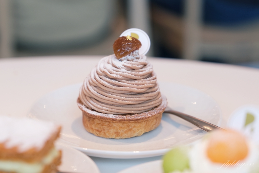 台中西屯｜REC COFFEE Taiwan，日本福岡冠軍咖啡館海外一號店，坐擁台中7期26樓最美夜景 @飛天璇的口袋