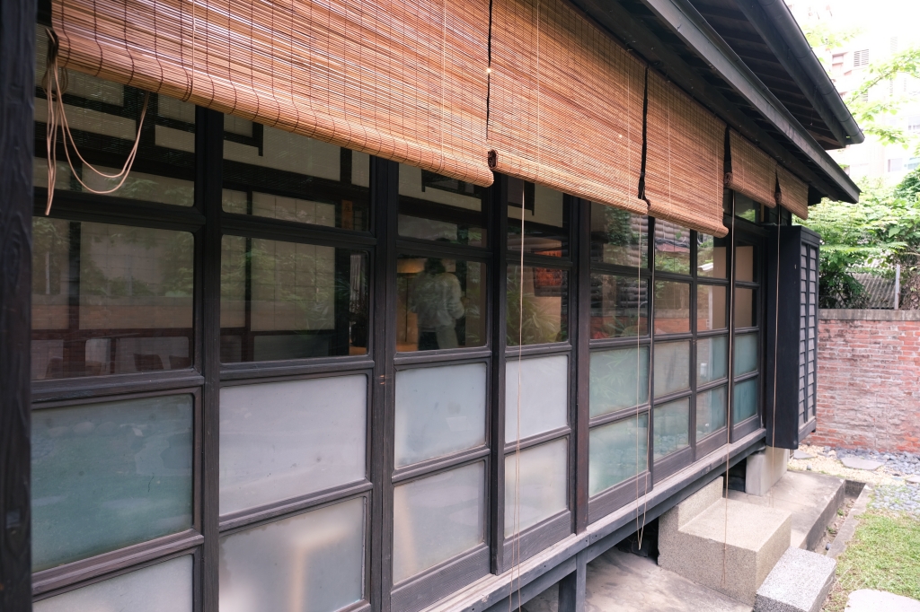 新竹西區｜李克承博士故居 a-moom｜在日式老宅裡品嚐超人氣山形吐司以及季節甜點 @飛天璇的口袋