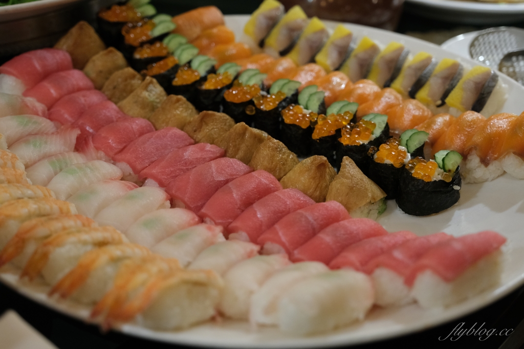 台北大安｜沾美西餐廳，台北70年老字號吃到飽，現烤牛排羊排豬腳，傳統甜點無限取用 @飛天璇的口袋