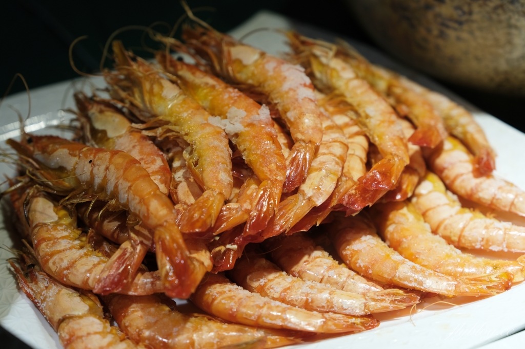 台北大安｜沾美西餐廳，台北70年老字號吃到飽，現烤牛排羊排豬腳，傳統甜點無限取用 @飛天璇的口袋