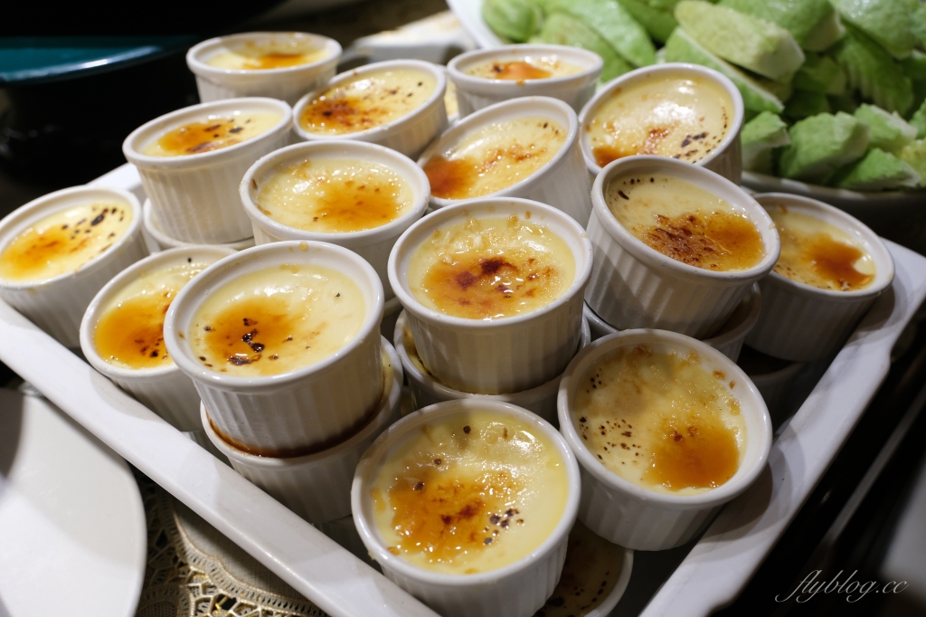 台北大安｜沾美西餐廳，台北70年老字號吃到飽，現烤牛排羊排豬腳，傳統甜點無限取用 @飛天璇的口袋