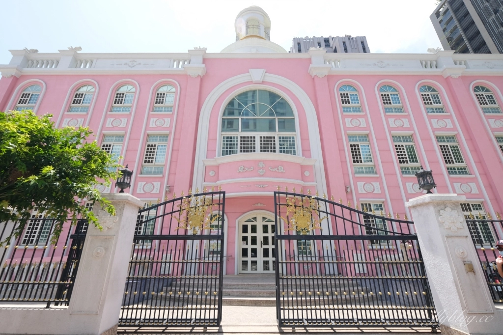 【台中南屯】 鹿鳴村幼兒園：粉紅色歐式城堡風幼稚園，台中IG網美打卡熱門景點 @飛天璇的口袋
