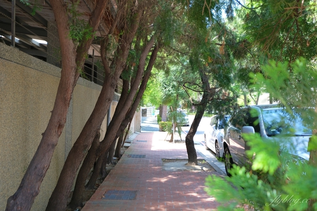 【台中南屯】 鹿鳴村幼兒園：粉紅色歐式城堡風幼稚園，台中IG網美打卡熱門景點 @飛天璇的口袋