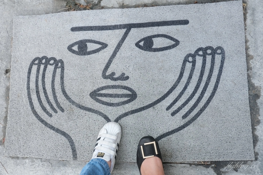 台中北屯|翻白眼女孩,從貨櫃屋起家的早午餐店,捷運松竹站步行10分鐘美食 @飛天璇的口袋 台中北屯|翻白眼女孩,從貨櫃屋起家的早午餐店,捷運松竹站步行10分鐘美食 @飛天璇的口袋