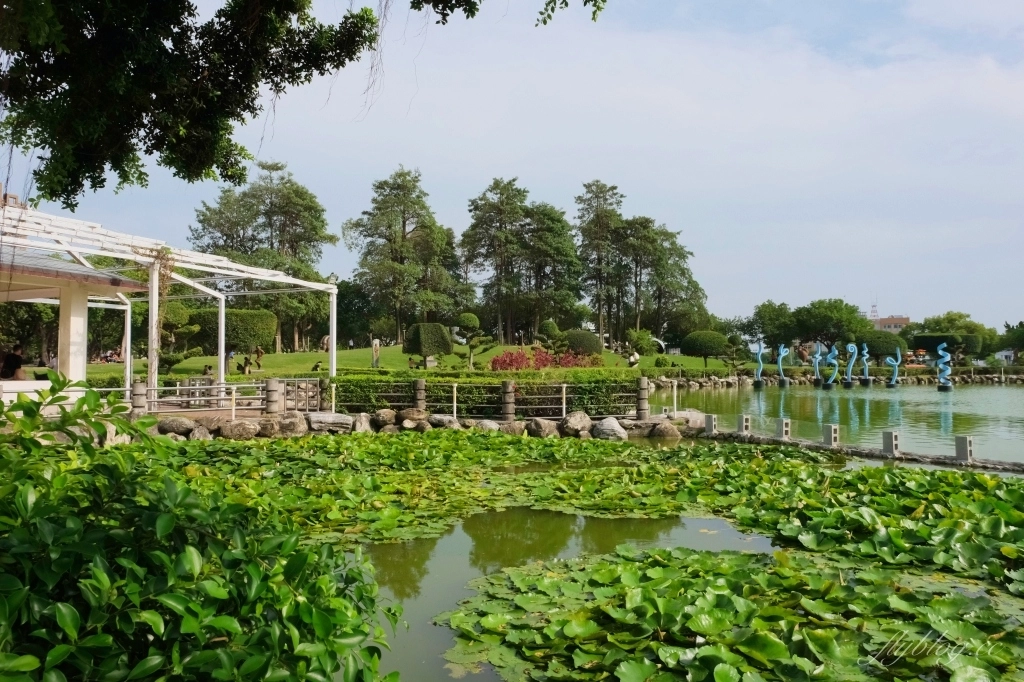 豐樂雕塑公園｜台灣第一座公立露天雕塑公園，台中捷運步行5分鐘抵達 @飛天璇的口袋