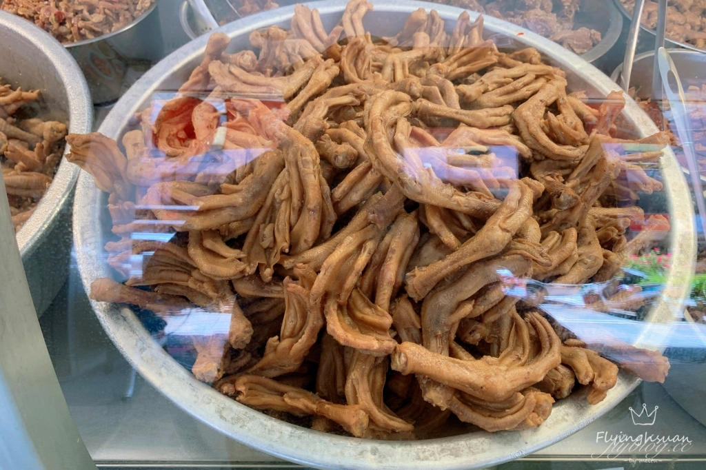 宜蘭礁溪|鴨喜露,在地飄香50餘年的滷味專賣,榮獲台灣百大名店推薦 @飛天璇的口袋 宜蘭礁溪|鴨喜露,在地飄香50餘年的滷味專賣,榮獲台灣百大名店推薦 @飛天璇的口袋