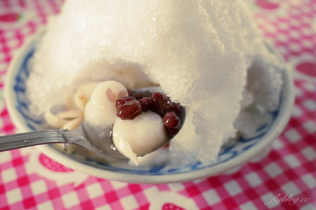 台中中區｜四季春甜食店．台中最老的冰品店，第二市場百年老店 @飛天璇的口袋