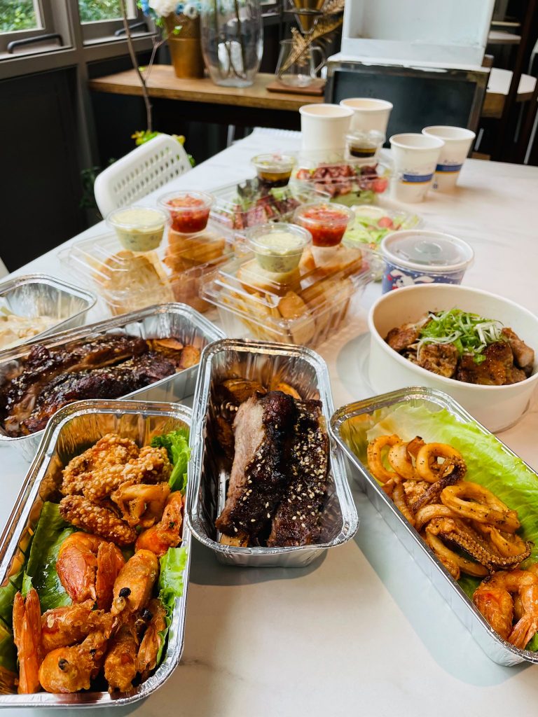 【台中美食】台中外帶美食x台中外送美食：台中防疫美食懶人包~各家外帶外送美食餐廳資訊 @飛天璇的口袋