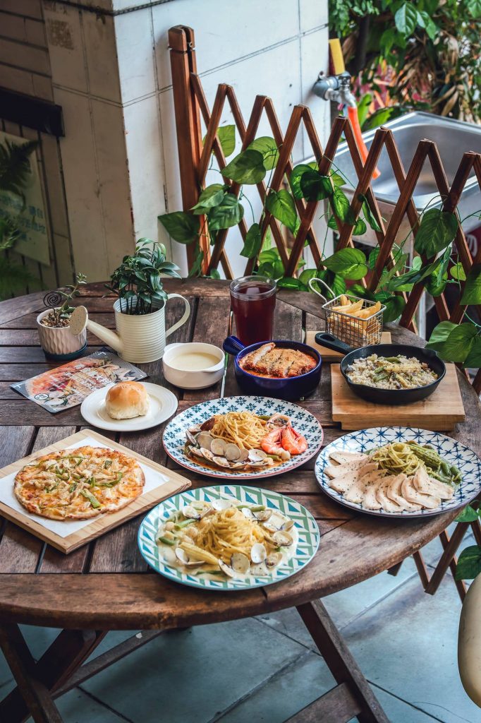 【台中美食】台中外帶美食x台中外送美食：台中防疫美食懶人包~各家外帶外送美食餐廳資訊 @飛天璇的口袋