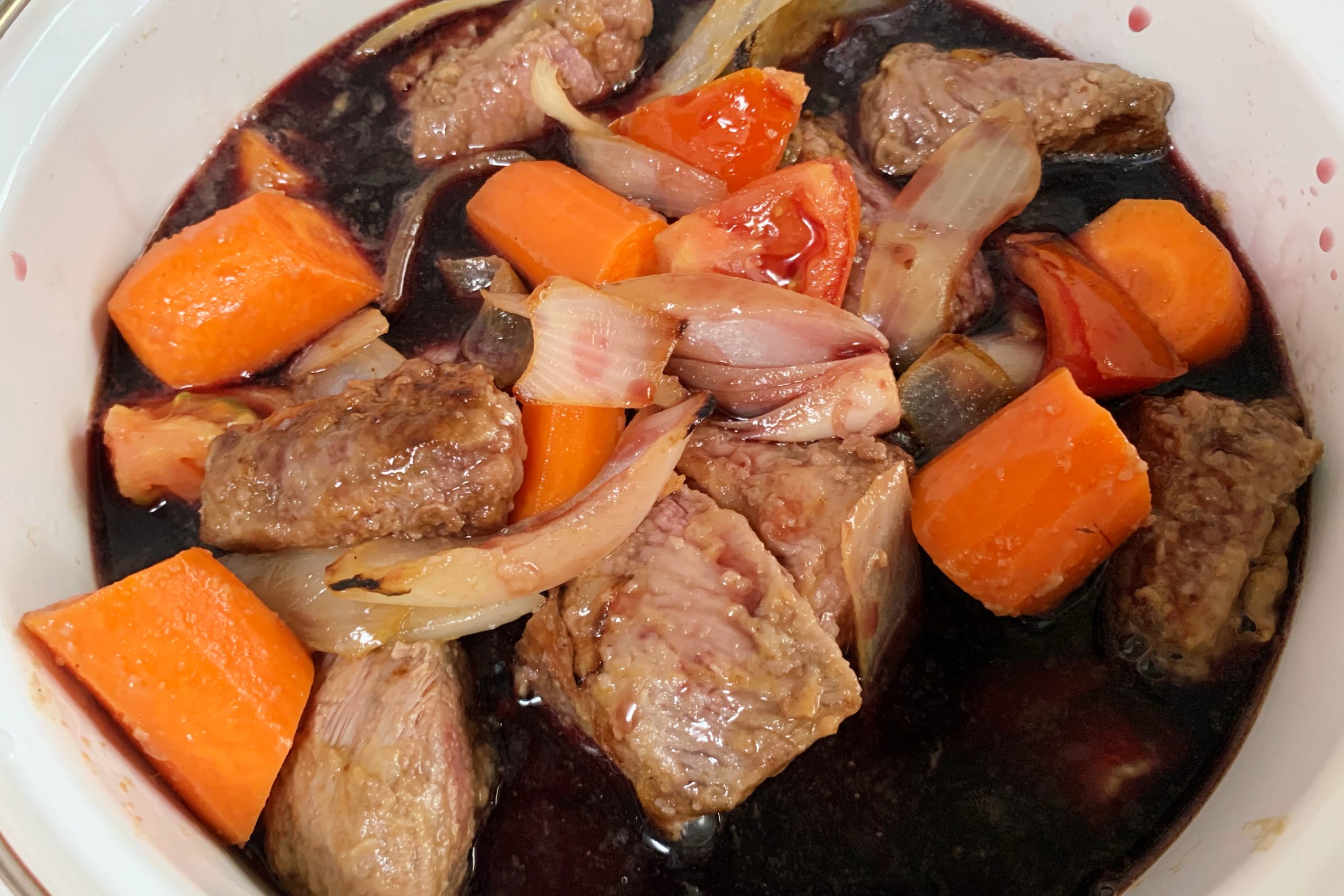 紅酒燉牛肉做法|家庭主婦最輕易上手的法式料理,「紅酒燉牛肉食譜」超簡單 @飛天璇的口袋 紅酒燉牛肉做法|家庭主婦最輕易上手的法式料理,「紅酒燉牛肉食譜」超簡單 @飛天璇的口袋