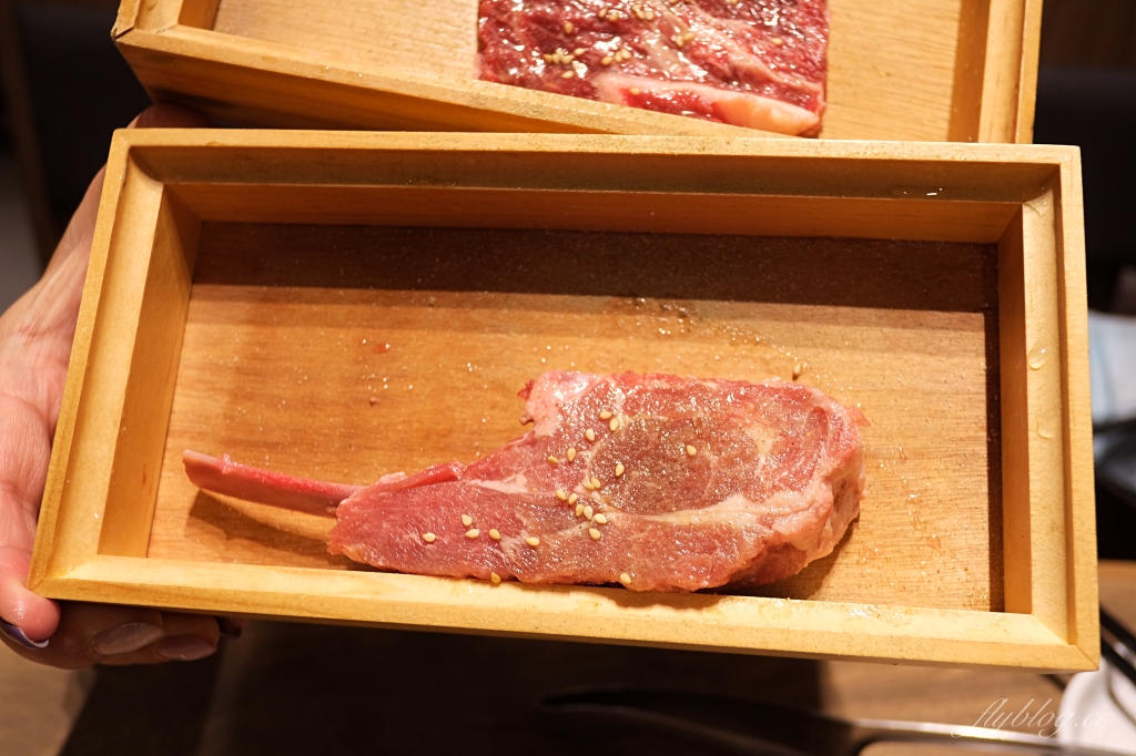 台中北屯｜本格和牛燒肉放題崇德店．築間燒肉吃到飽新品牌，588元以上火烤兩吃 @飛天璇的口袋