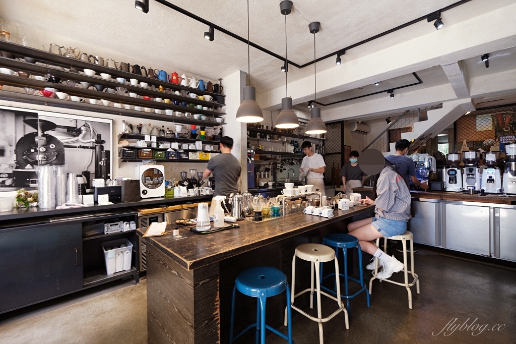 台中西區｜Coffee Stopover，隱身在模範街巷弄裡的咖啡館，台灣最棒25間咖啡館之一 @飛天璇的口袋