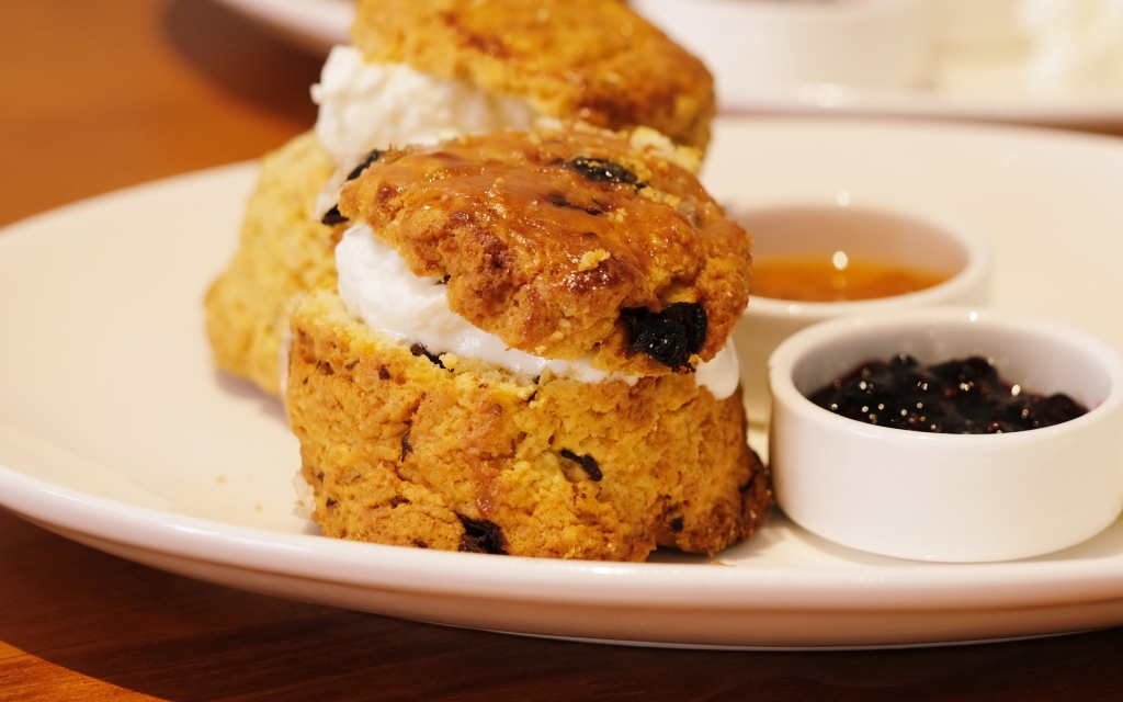 悄悄好食台中店｜台北超人氣司康專賣店進駐台中，不定期司康、可頌等產品快閃 @飛天璇的口袋