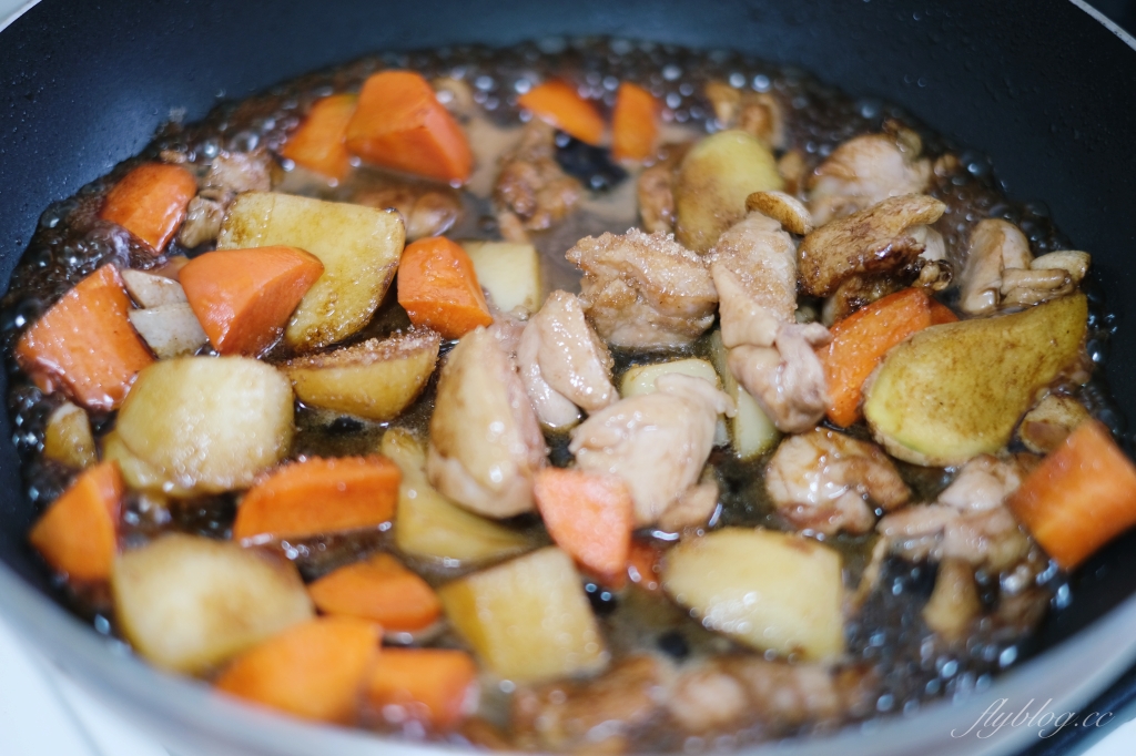 食譜分享｜馬鈴薯燒雞做法，20分鐘做好馬鈴薯燒雞，超下飯當成便當菜也適合 @飛天璇的口袋